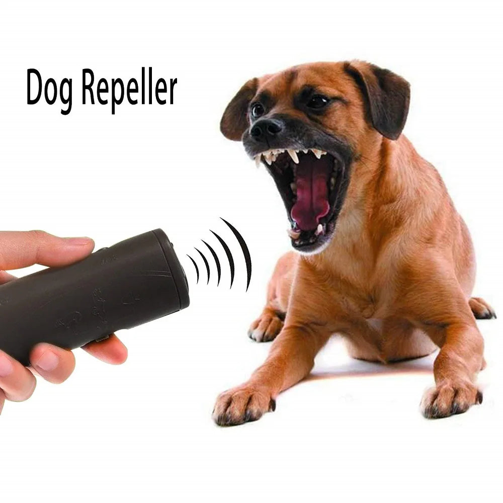 3 in 1 Pet Dog Repeller Whistle Ultrasonic anti Barking Stop Bark Device with Flash Light Outdoor Pets Dogs Repellent Training